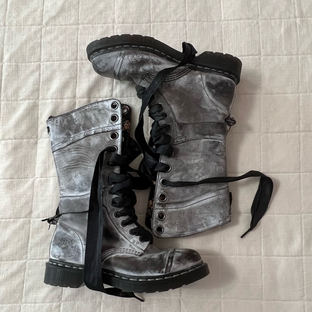 Dr. Martens